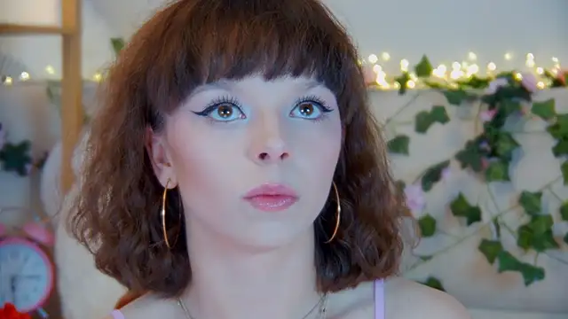 ElisabethDavis online show from March 21, 3:15 pm