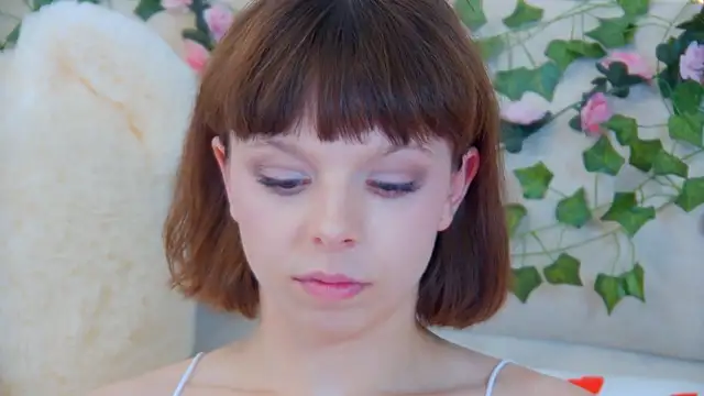 Snapshot of ElisabethDavis chatting on May 8, 4:56 pm ElisabethDavis online show from May 8, 4:56 pm