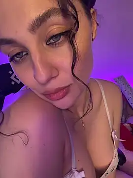 Your insomniya online show from April 4, 9:01 pm