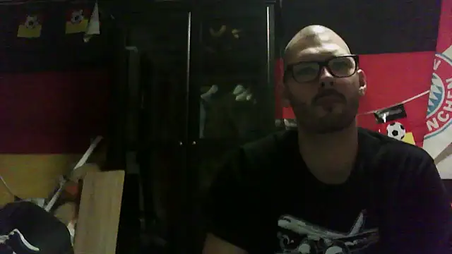 Die-geile-Sau online show from October 4, 7:23 pm