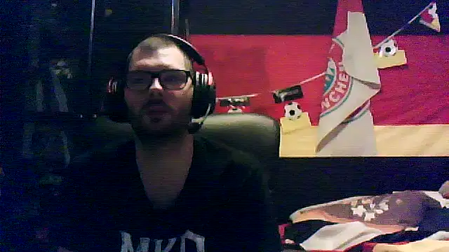 Die-geile-Sau online show from January 9, 11:06 pm