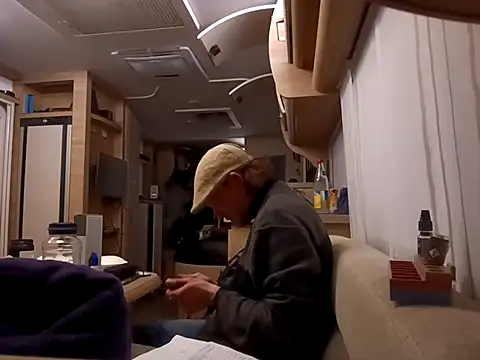 Snapshot of Ebinator666 chatting on September 23, 1:41 am Ebinator666 online show from September 23, 1:41 am