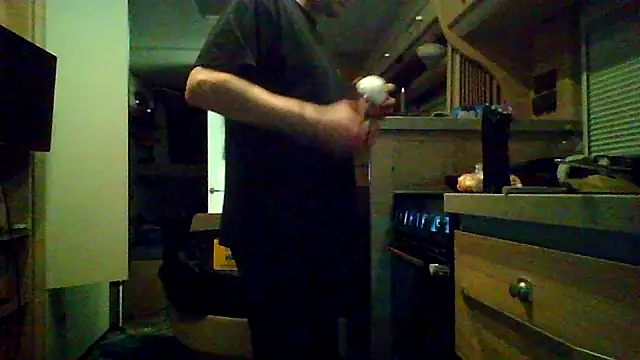 Snapshot of Ebinator666 chatting on October 22, 10:53 pm Ebinator666 online show from October 22, 10:53 pm