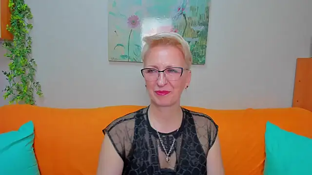 iamyourdream89 online show from March 12, 12:11 pm