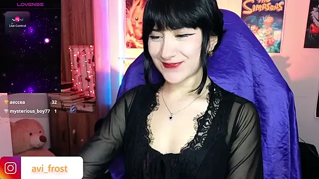 Snapshot of avi_frost chatting on March 6, 7:14 am avi frost online show from March 6, 7:14 am