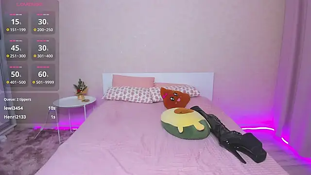 Monica Blair online show from December 31, 12:32 am