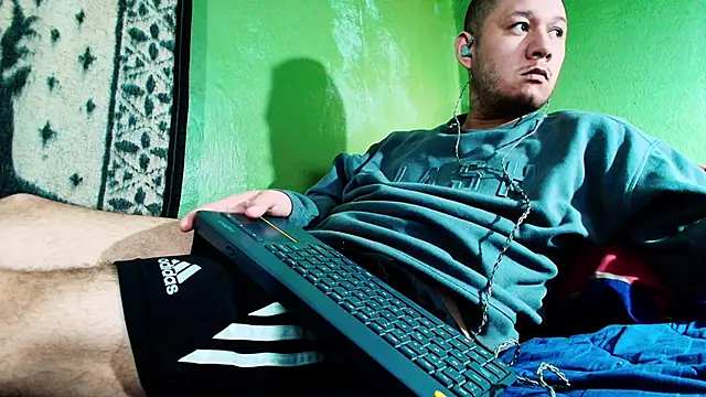 Snapshot of sweet_cock28 chatting on December 2, 7:05 pm sweet cock28 online show from December 2, 7:05 pm