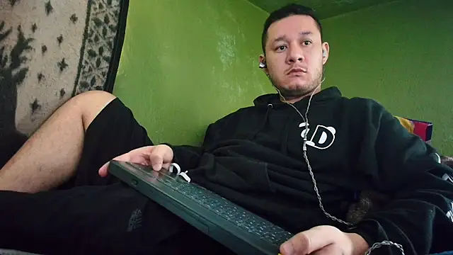 Snapshot of sweet_cock28 chatting on February 3, 3:49 pm sweet cock28 online show from February 3, 3:49 pm