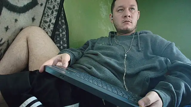 sweet cock28 online show from October 22, 4:07 pm