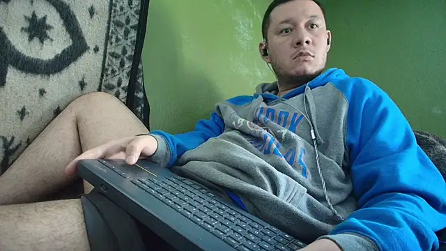 sweet cock28 online show from December 20, 4:25 pm