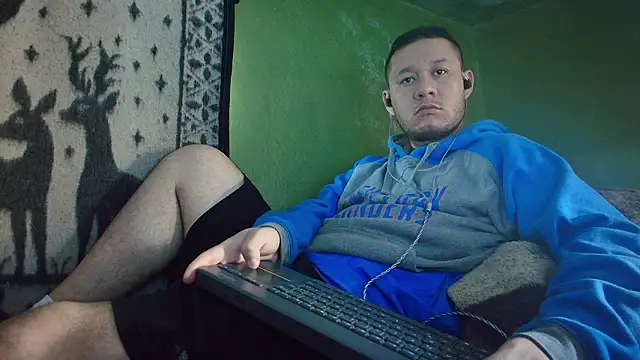 sweet cock28 online show from February 15, 2:25 pm