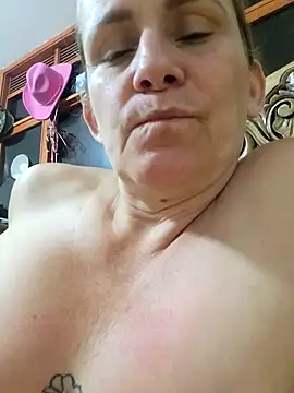 SeductionSilera online show from January 6, 5:33 am