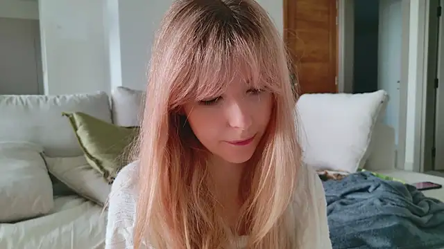 Cassycum online show from February 20, 3:19 pm