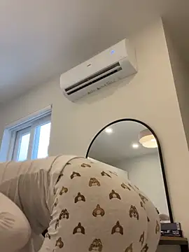 Cassycum online show from February 22, 10:40 am