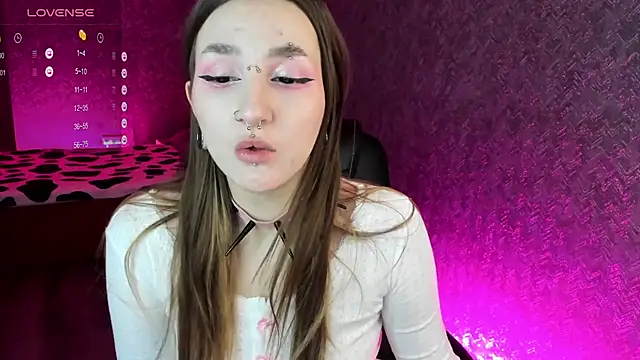 Pink diablo online show from December 17, 4:12 am