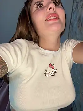 Alina Vibe Me online show from June 18, 11:42 pm