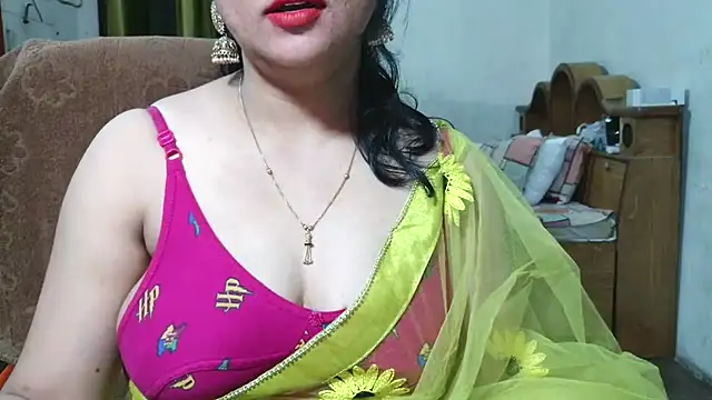 Cute Mahi22 online show from October 13, 6:24 am