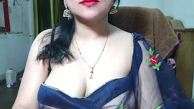 Snapshot of Cute_Mahi22 chatting on January 15, 7:24 am Cute Mahi22 online show from January 15, 7:24 am