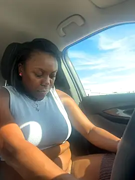 Snapshot of TrueeFantasee chatting on November 26, 6:20 pm TrueeFantasee online show from November 26, 6:20 pm