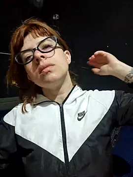 Carlafoxxx online show from September 24, 1:25 pm