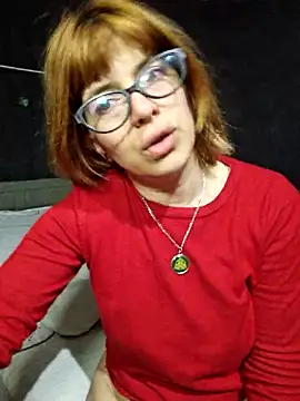 Carlafoxxx online show from October 29, 7:15 pm