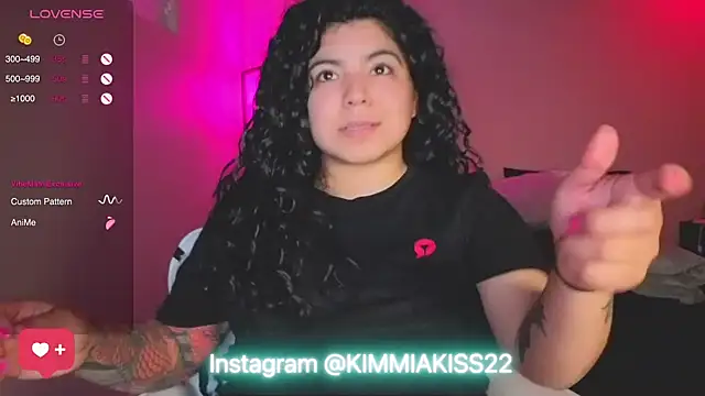 kimmiakiss22 online show from February 13, 2:23 am