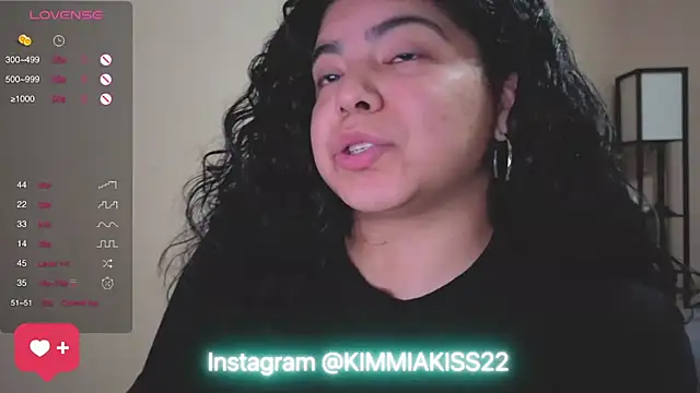 kimmiakiss22 online show from February 17, 12:54 am