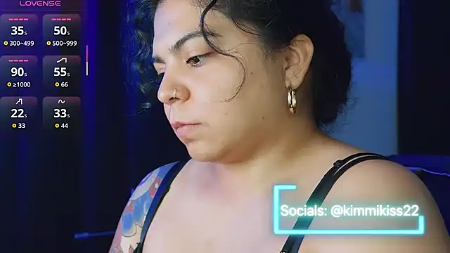 kimmiakiss22 online show from September 26, 1:09 am