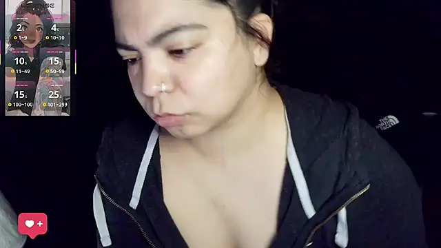 kimmiakiss22 online show from April 11, 1:43 am