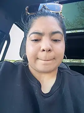 kimmiakiss22 online show from April 16, 8:42 pm