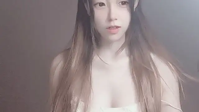 VaerySaenz online show from September 16, 1:50 am