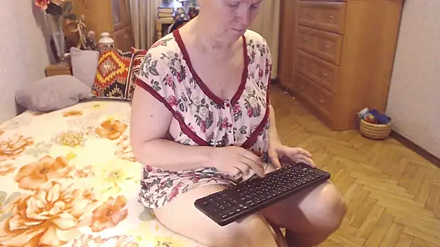 zarinafonliberman online show from February 28, 6:47 am