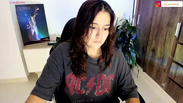 Snapshot of samantha_cherry chatting on September 25, 1:04 pm samantha cherry online show from September 25, 1:04 pm