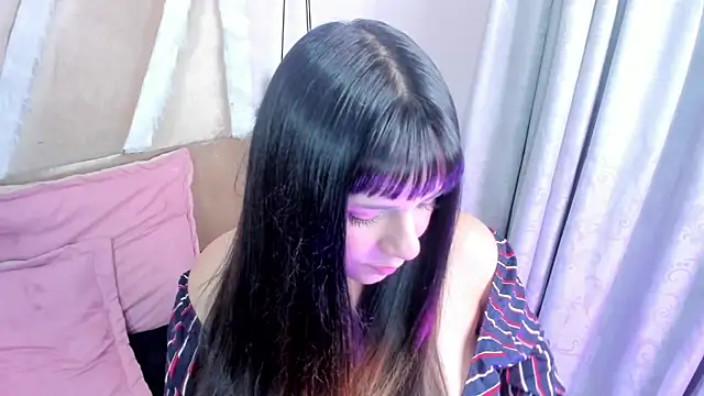 xhinata hyugax online show from March 28, 12:54 am