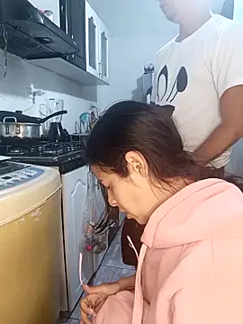 catire2323 online show from February 1, 12:20 am