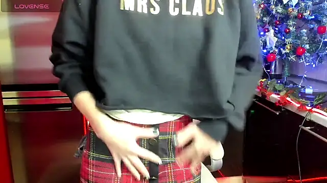 TayanaJons online show from December 23, 10:32 am