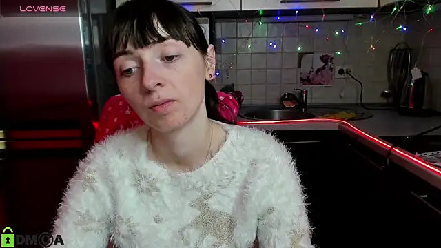 TayanaJons online show from March 19, 7:51 am