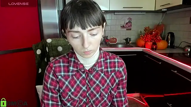 TayanaJons online show from November 17, 7:58 am