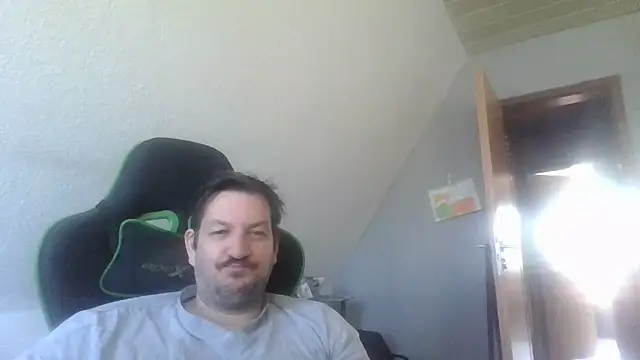 Golffahrer1982 online show from February 27, 10:37 am