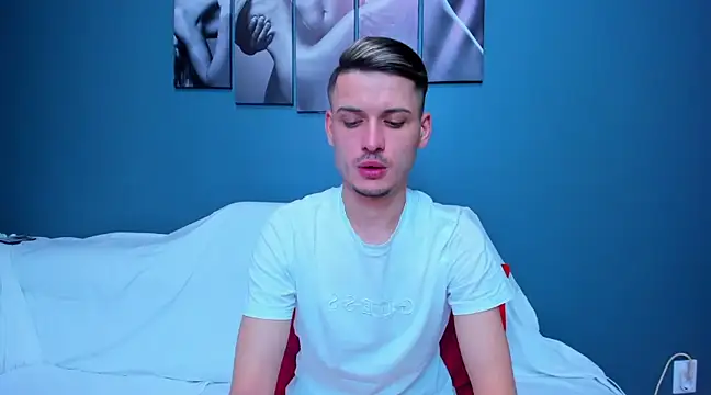 Snapshot of andboyfor6 chatting on February 23, 6:28 am andboyfor6 online show from February 23, 6:28 am