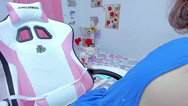 MiiaVolkova online show from January 17, 5:42 am