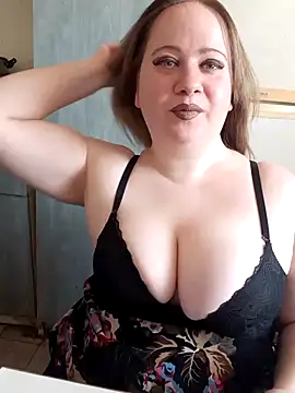 D Marinna online show from March 4, 11:19 am