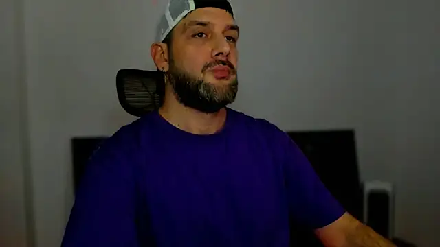 Snapshot of LexXHardy chatting on January 26, 9:40 pm LexXHardy online show from January 26, 9:40 pm