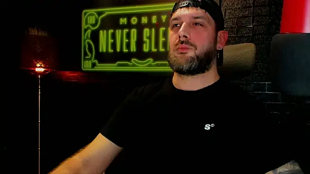 Snapshot of LexXHardy chatting on February 2, 1:30 pm LexXHardy online show from February 2, 1:30 pm