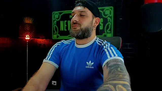 Snapshot of LexXHardy chatting on February 4, 12:55 pm LexXHardy online show from February 4, 12:55 pm