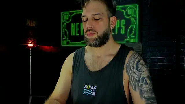 Snapshot of LexXHardy chatting on February 5, 5:30 am LexXHardy online show from February 5, 5:30 am