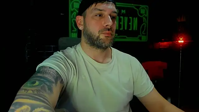 Snapshot of LexXHardy chatting on February 15, 3:28 pm LexXHardy online show from February 15, 3:28 pm