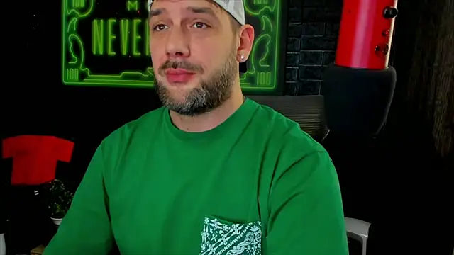 Snapshot of LexXHardy chatting on February 22, 12:08 pm LexXHardy online show from February 22, 12:08 pm