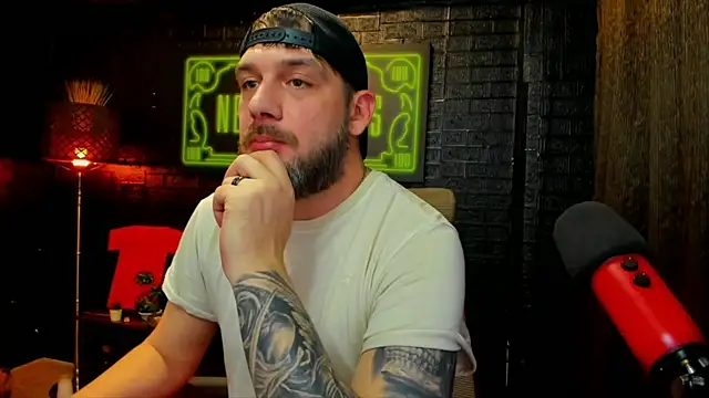 Snapshot of LexXHardy chatting on March 5, 9:04 pm LexXHardy online show from March 5, 9:04 pm