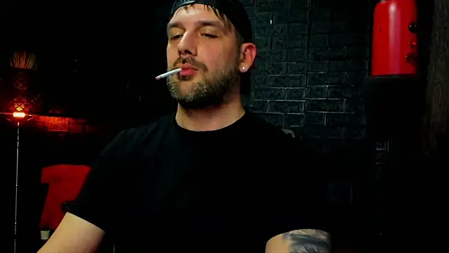 Snapshot of LexXHardy chatting on March 10, 1:12 am LexXHardy online show from March 10, 1:12 am